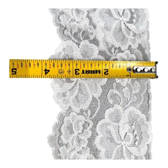 Vintage Lot White Floral Lace Trim 4" Wide Lingerie Nightgown Sewing & Crafts - Picture 3 of 3
